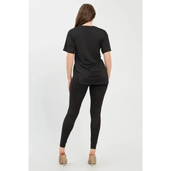 Two piece v neck t-shirt with side slits and leggings set size Medium - Picture 2 of 2